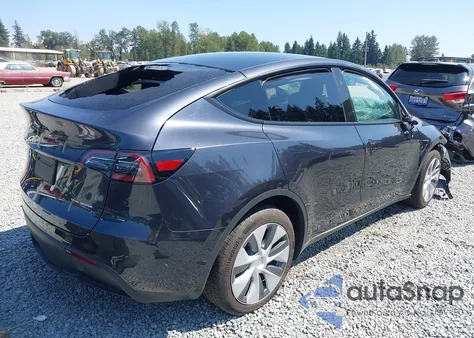 2024 Tesla Model Y Long Range Dual Motor All-Wheel Drive из США, поврежденный, VIN 7SAYGDEE2RF075343